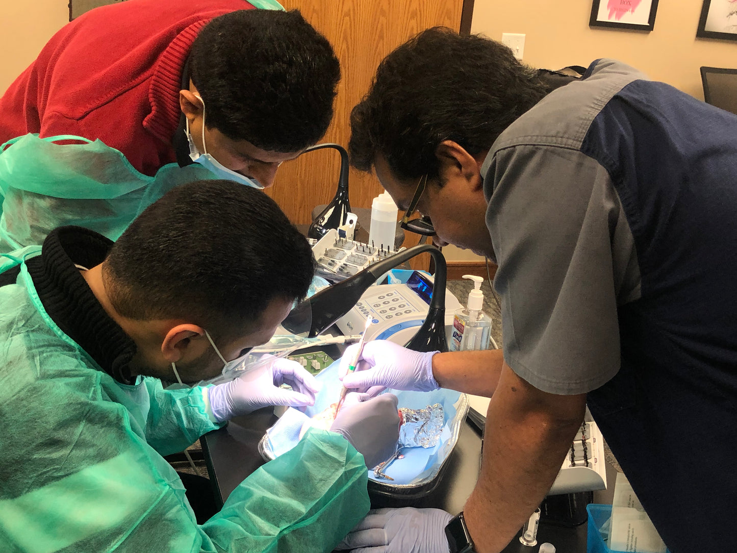LEVEL 1 BEGINNERS COURSE IN ORAL IMPLANTOLOGY